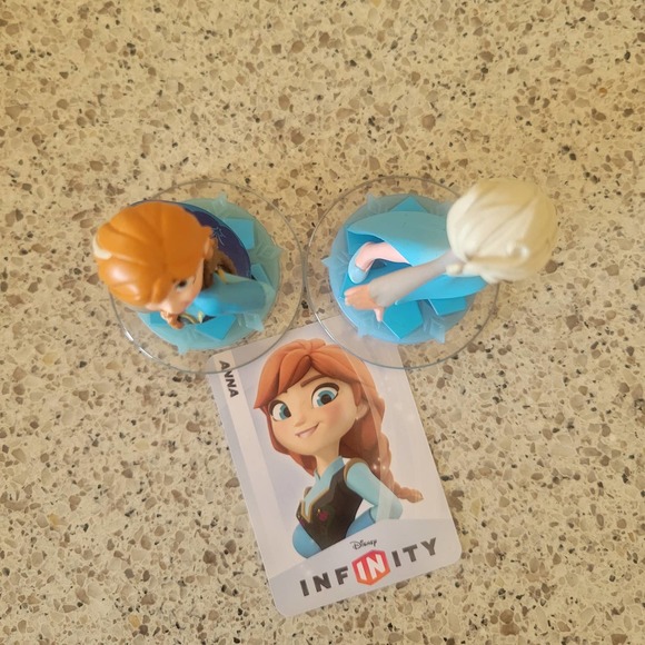 Elsa & Anna FROZEN DISNEY INFINITY 1.0 LOT Bundle Figure Characters/Card - Picture 3 of 7